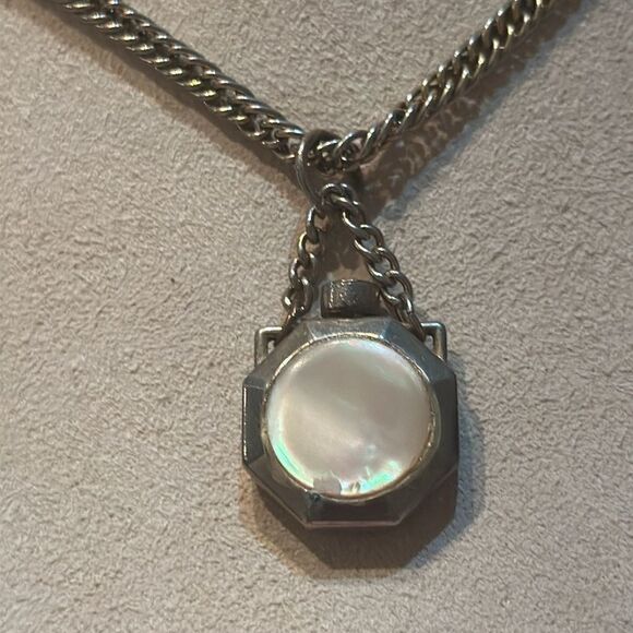 Vintage Necklace!  - Picture 3 of 8